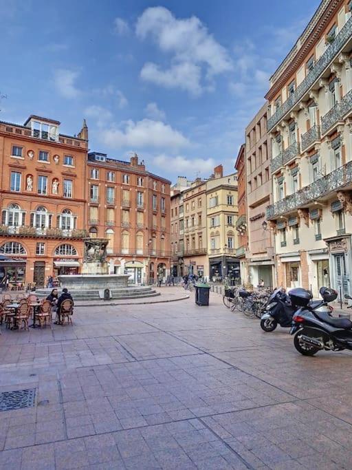 Ibiza -Sublime Studio Place De La Trinite- Netflix Lejlighed Toulouse Eksteriør billede