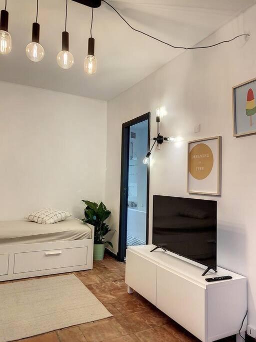 Ibiza -Sublime Studio Place De La Trinite- Netflix Lejlighed Toulouse Eksteriør billede